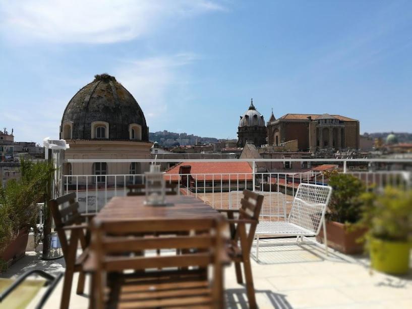 Naples In The History 4M Bed & Breakfast Exterior photo